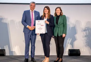 gruppenbild-jauk-mit-auszeichnung